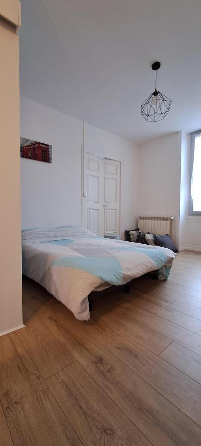 Appartement Confort Deux Etoiles ドール エクステリア 写真